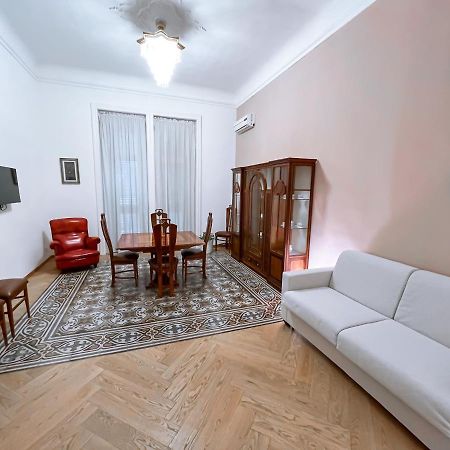 バーリLuxury Bnb Dedeoアパートメント エクステリア 写真