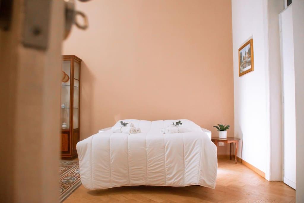 バーリLuxury Bnb Dedeoアパートメント エクステリア 写真